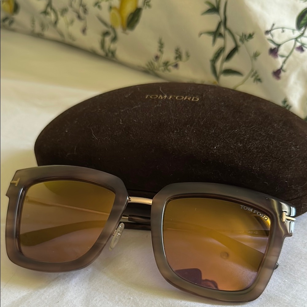 Tom Ford Gradient Brown Sunglasses